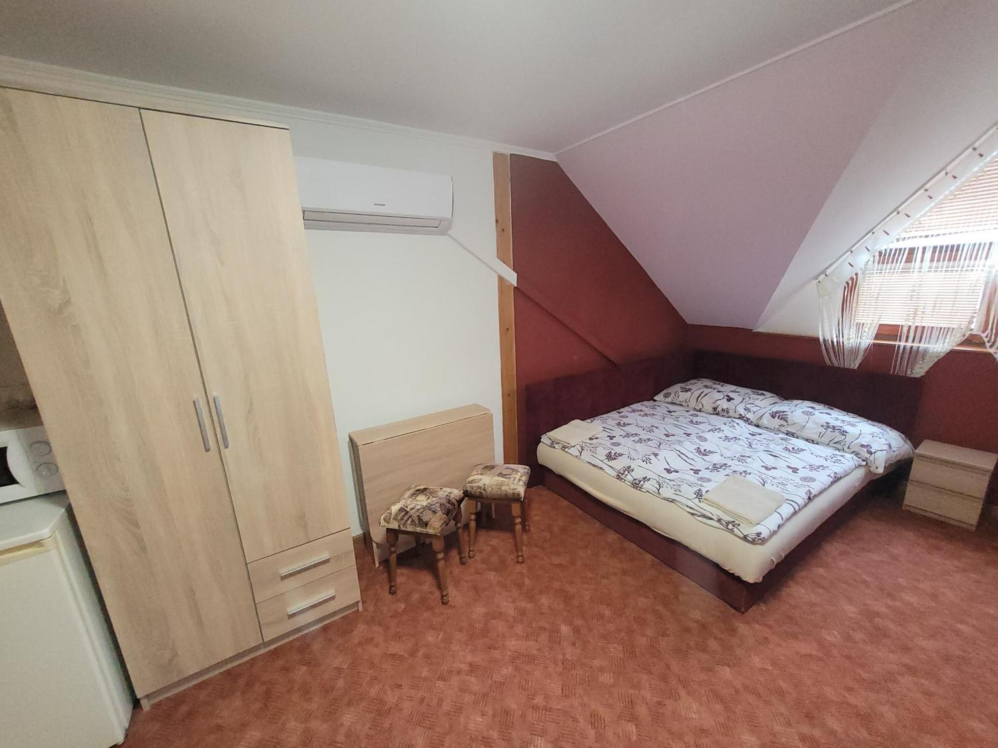 Penzion Korzo Štúrovo Bagian luar foto