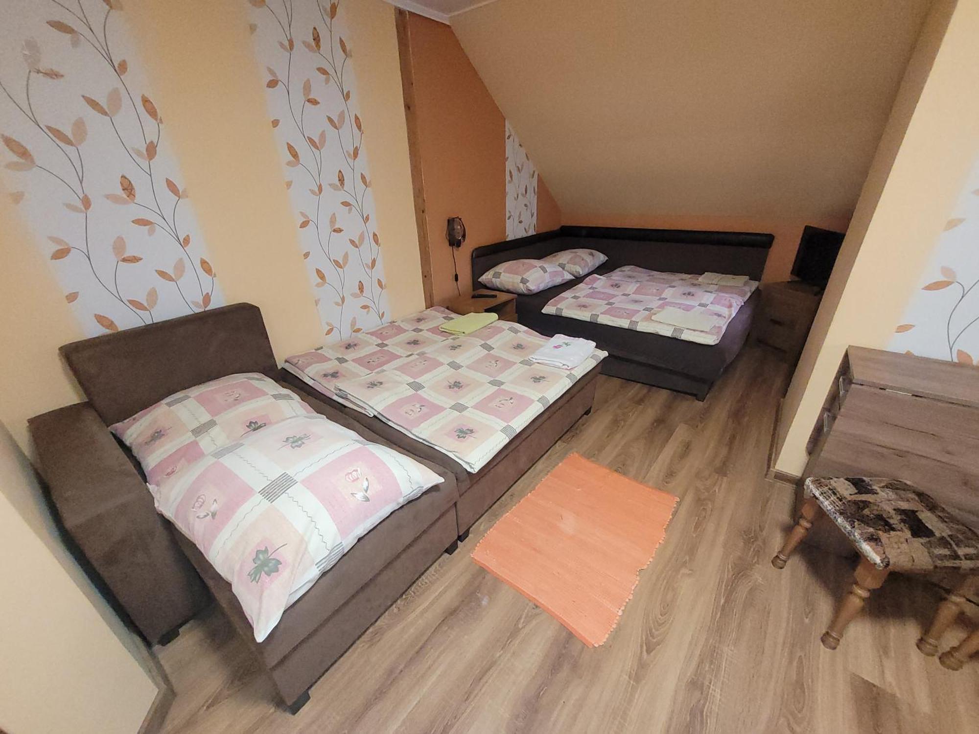 Penzion Korzo Štúrovo Bagian luar foto